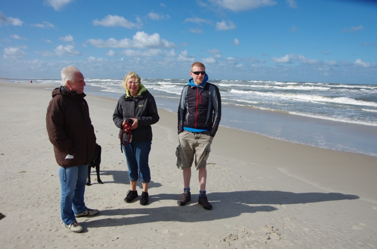 In Dänemark am Strande, mit Onkel und Tante